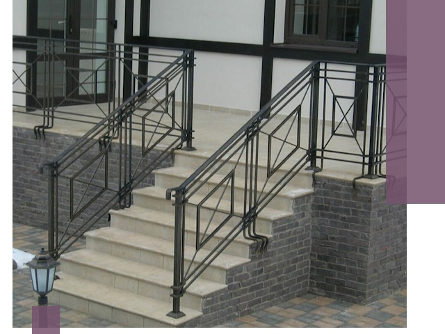 Перила для крыльца в Котельниках — монтаж, изготовление и установка