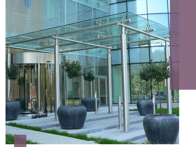 Навесы из стекла на заказ в Котельниках — монтаж и установка