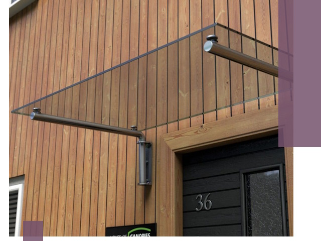 Стеклянные козырьки на входы и фасады в Котельниках